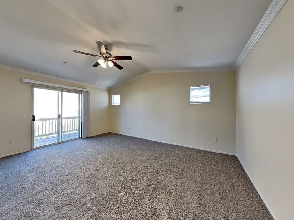 14060 Princeton Ct - Photo 3 of 12