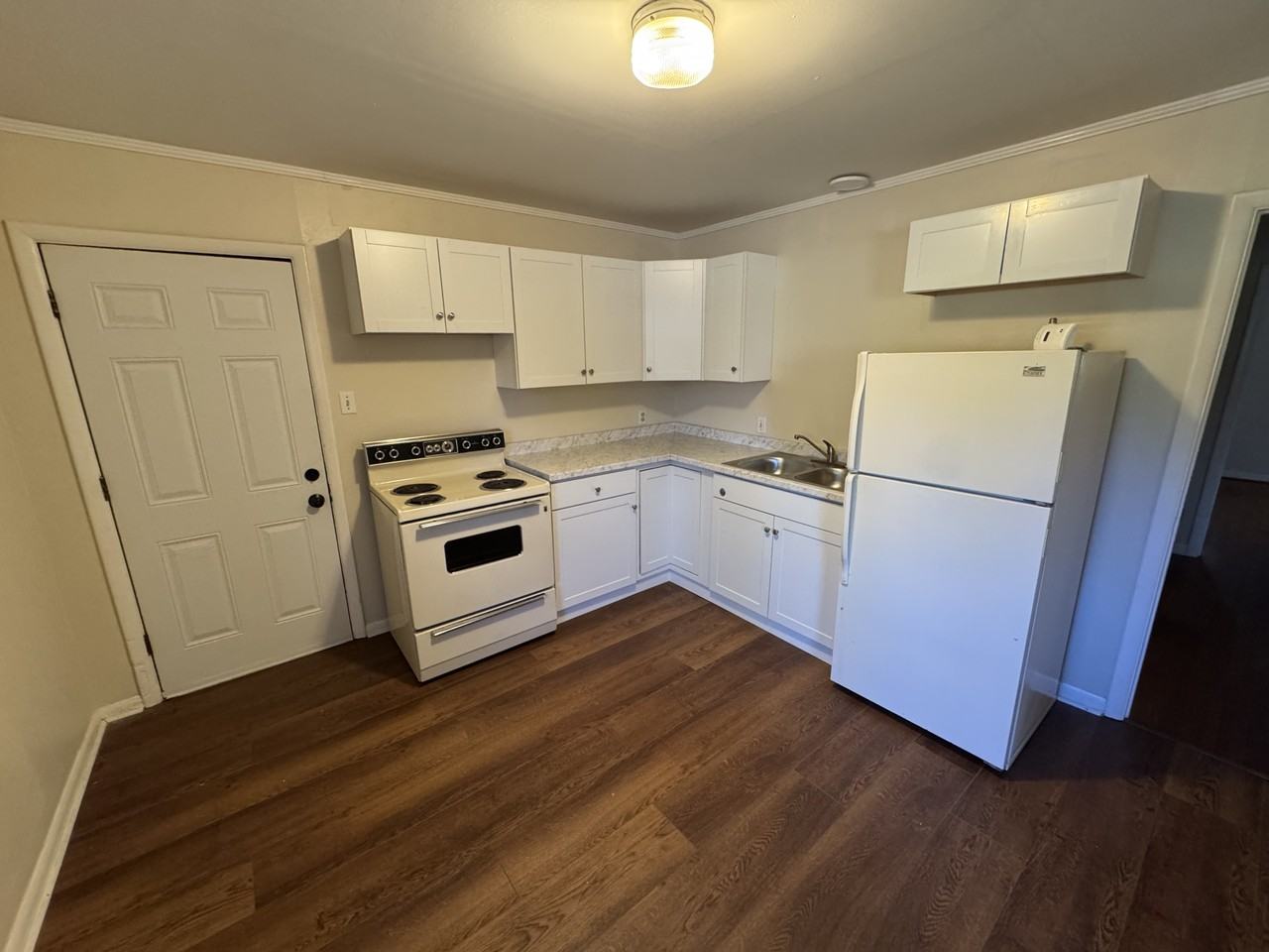 3519 Kavanaugh Blvd #3519 - Photo 3 of 7