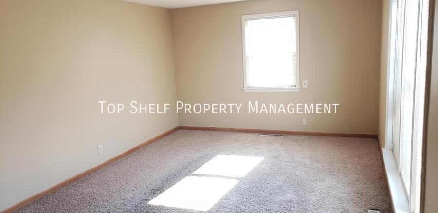 1376 72nd St - Photo 2 of 11