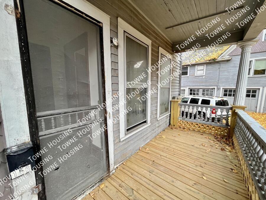 156 Pine St - Photo 2 of 13