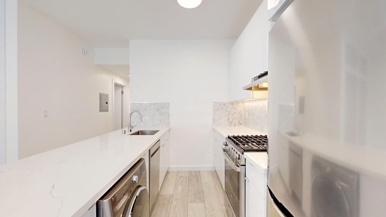 808 Eddy St #307 - Photo 4 of 14