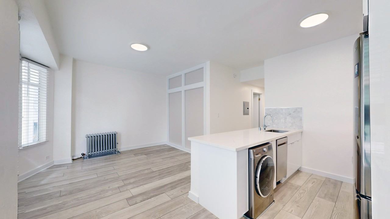 808 Eddy St #307 - Photo 5 of 14