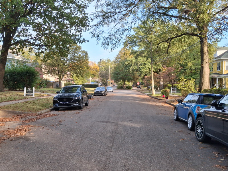 1641 York Ave #1641 - Photo 3 of 12