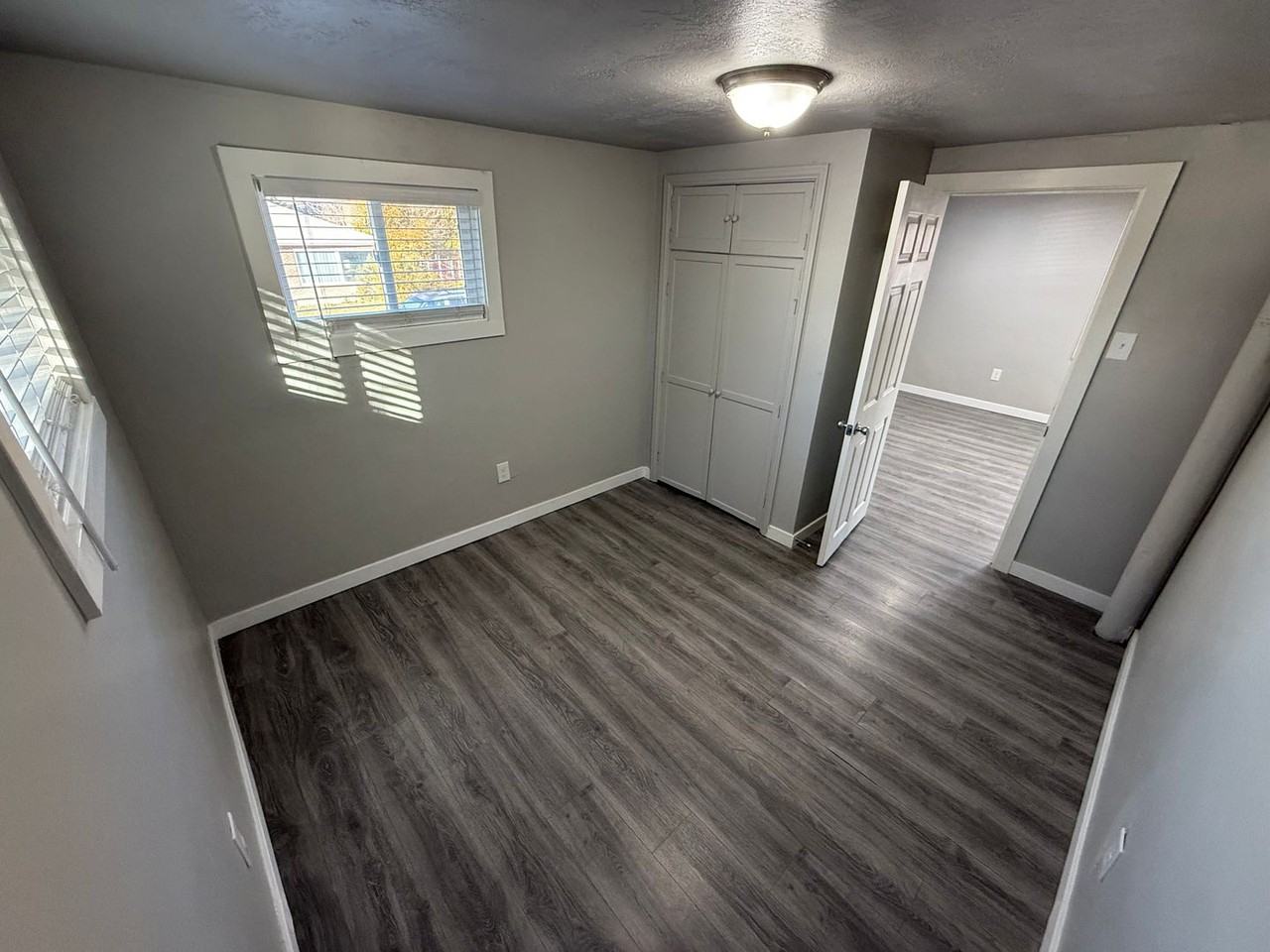 1832 E 4625 S - Photo 5 of 7