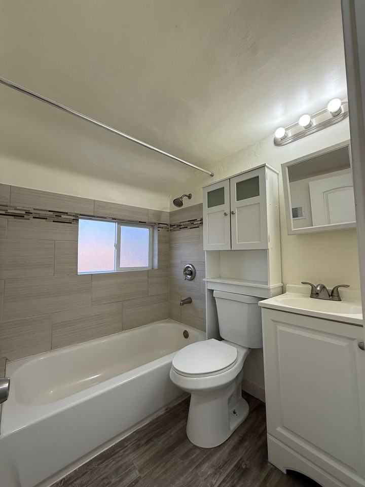 1832 E 4625 S - Photo 6 of 7