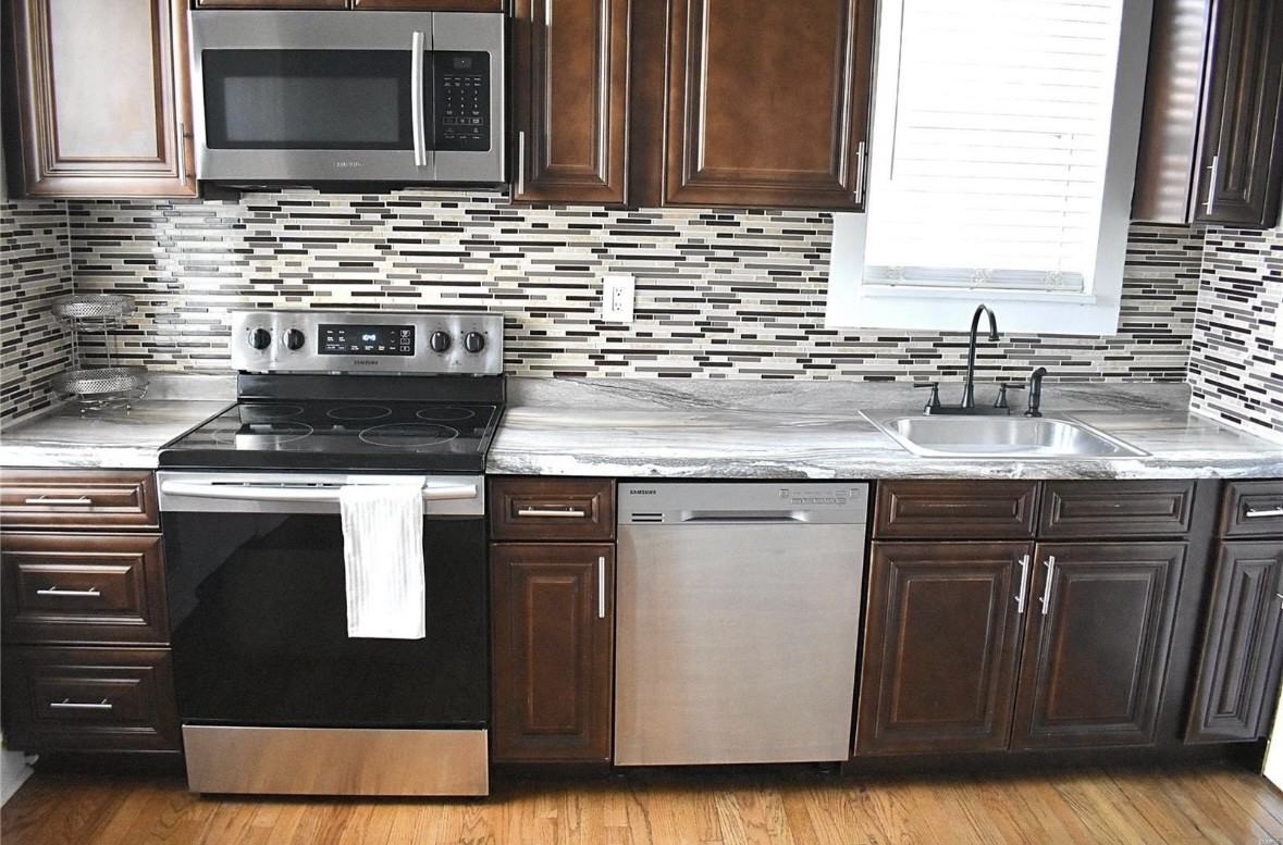 Winona Ave #4945A - Photo 4 of 21