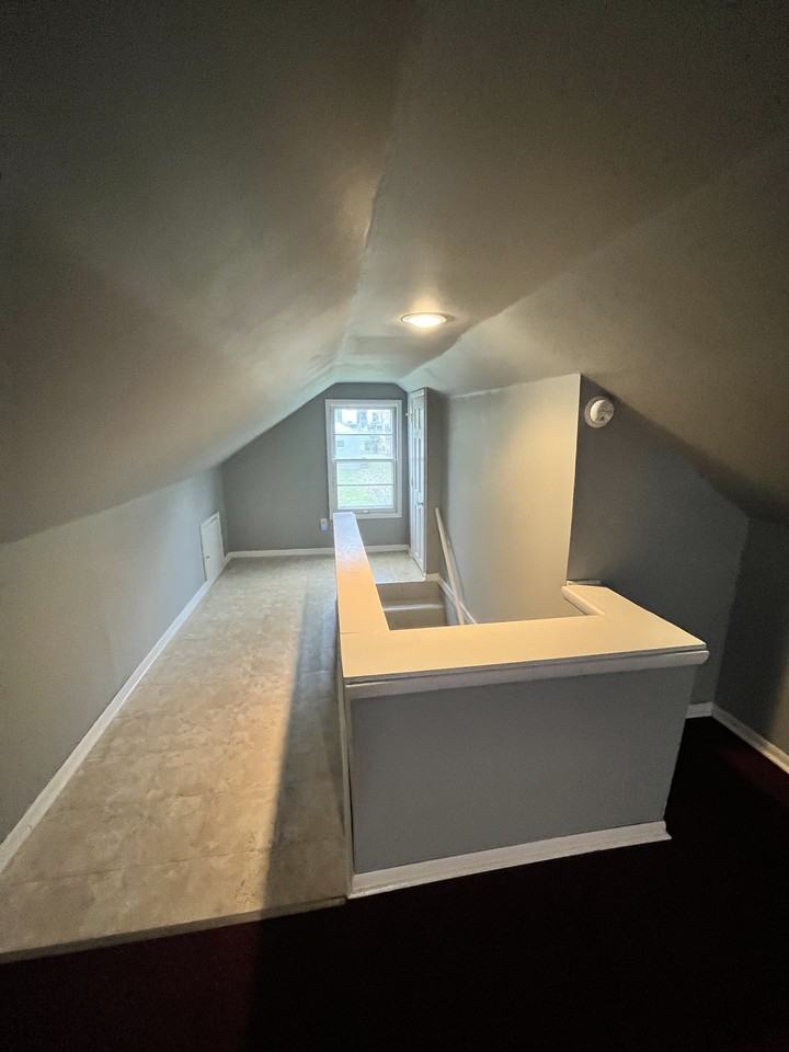 419 Millikin St #NA - Photo 6 of 13