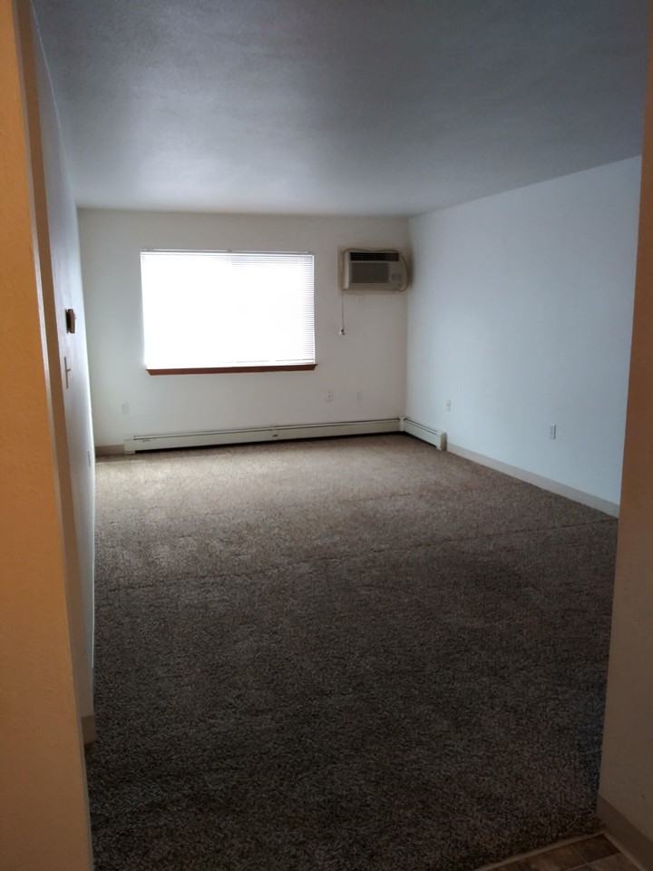 Union Square - Photo 3 of 10