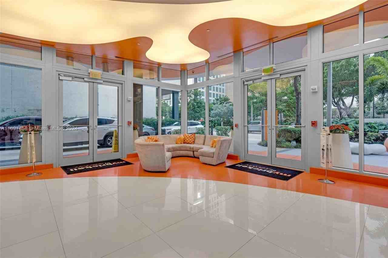 31 Se 6th St #1907 - Photo 6 of 28