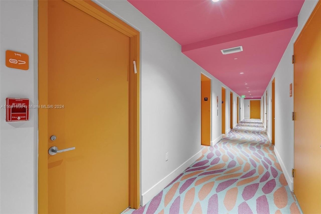 31 Se 6th St #1907 - Photo 7 of 28