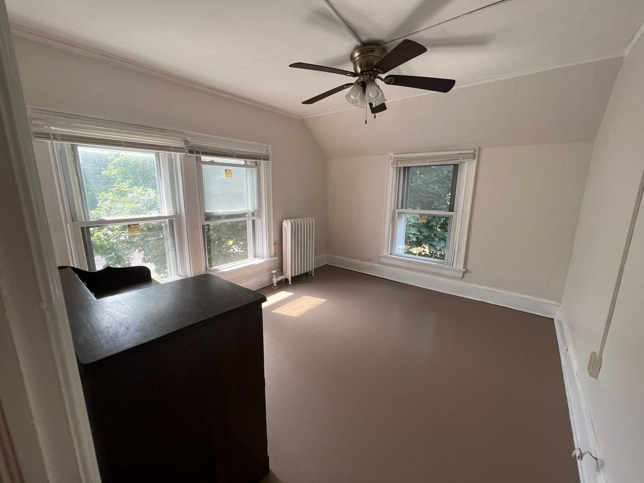 640 Jefferson Ave Apt 3f #3F - Photo 4 of 16
