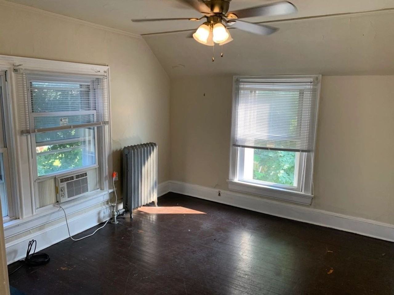 640 Jefferson Ave Apt 3f #3F - Photo 5 of 16