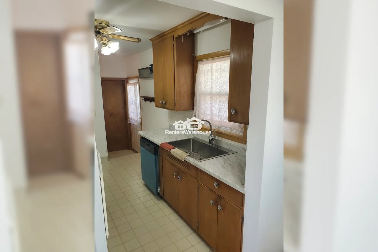 6344 Portland Ave - Photo 3 of 20