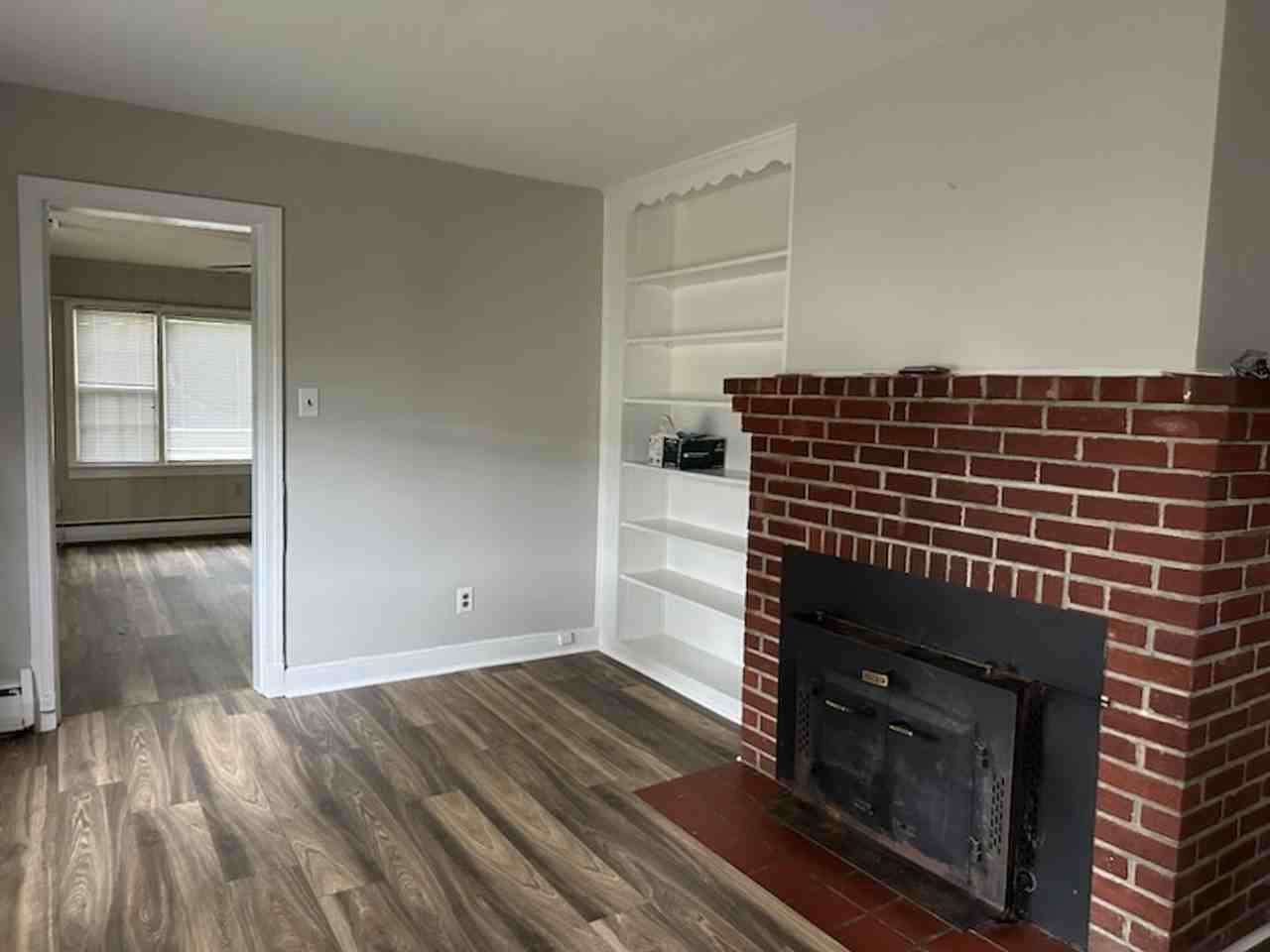 115 N Cedar Ave - Photo 2 of 16