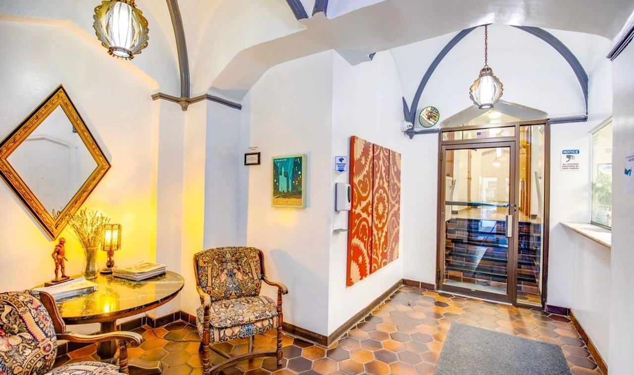 Canterbury Court Apartments - Photo 6 of 50