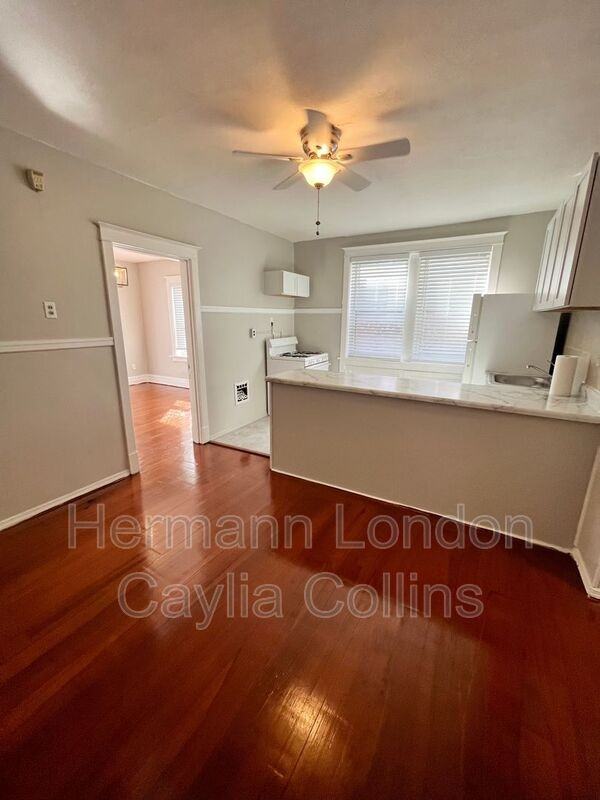 4926 Finkman St #2F - Photo 6 of 9