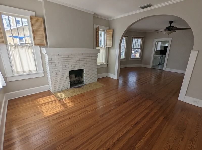 865 13th Ave N - Photo 2 of 14