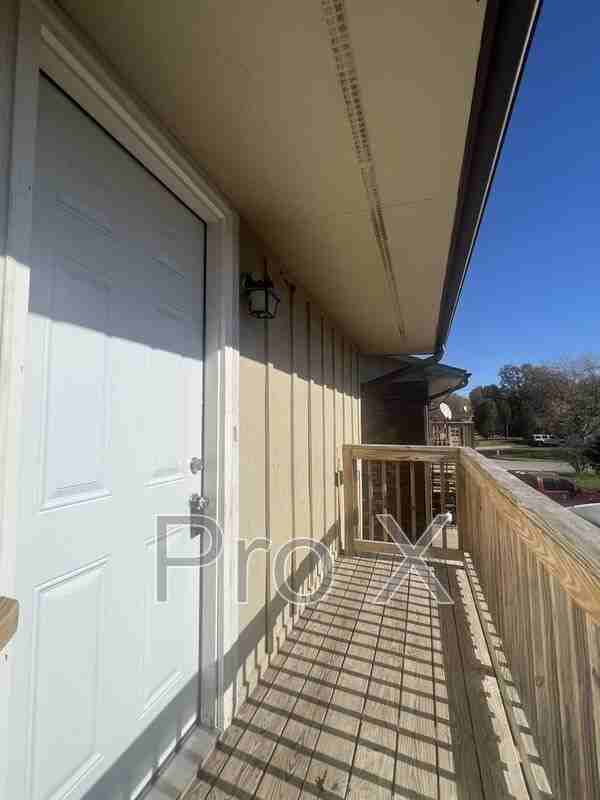 912 S Connecticut #C - Photo 2 of 13