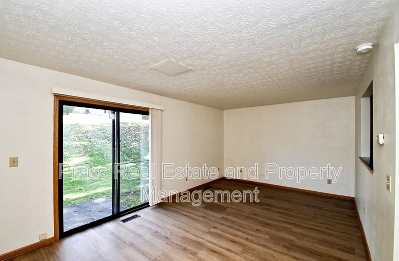 13654 Mogadore Ave Nw - Photo 3 of 10