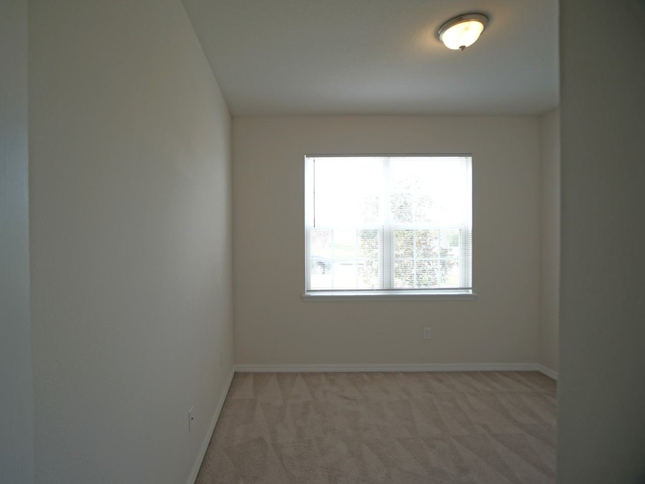 14128 Poke Ridge Dr - Photo 4 of 22