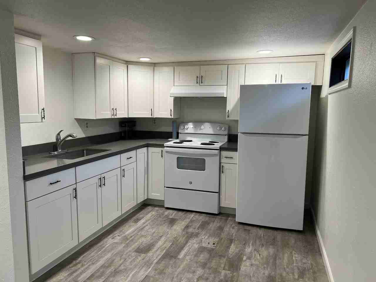 12805 Occidental Ave S - Photo 2 of 9