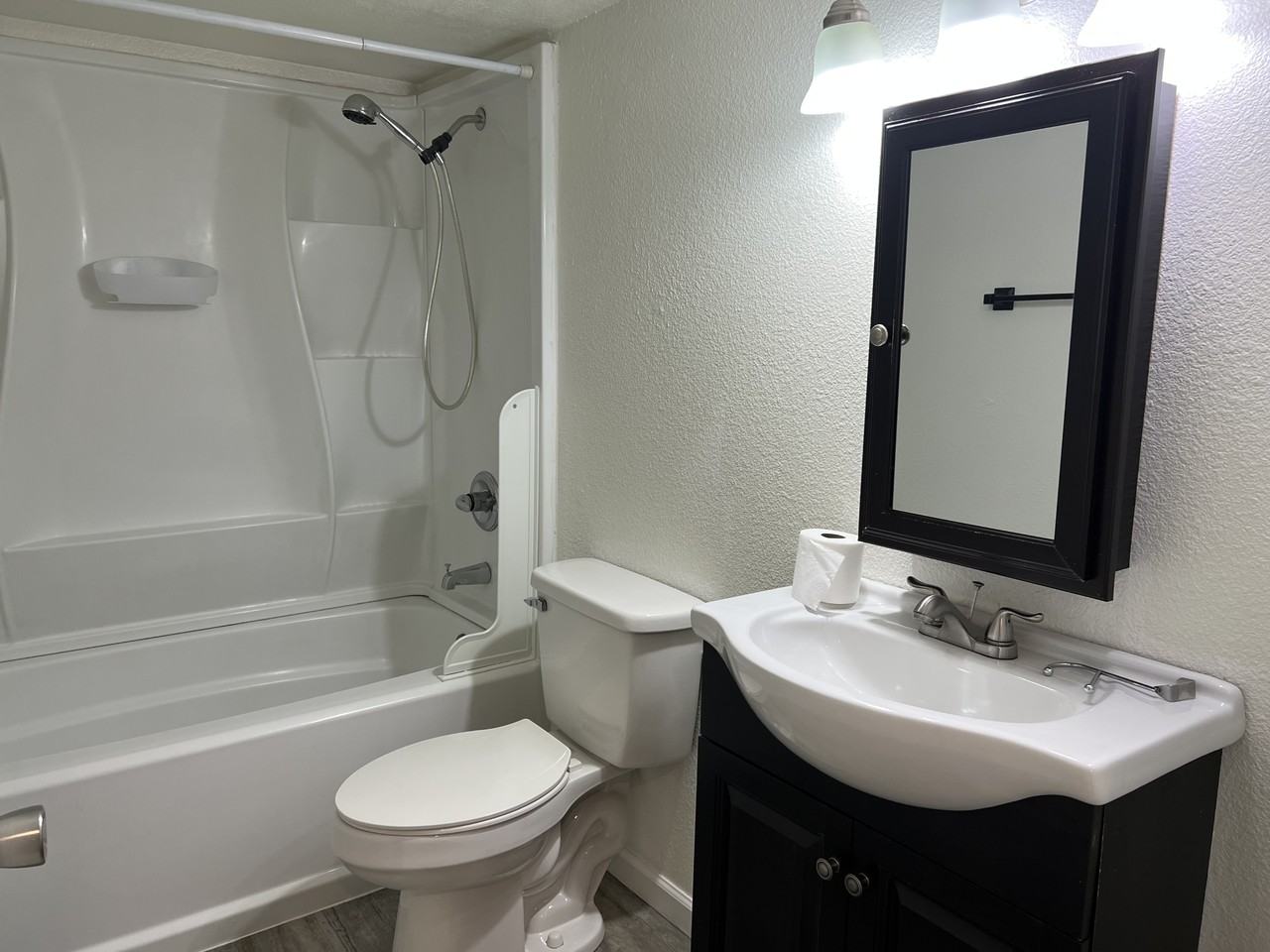 12805 Occidental Ave S - Photo 3 of 9