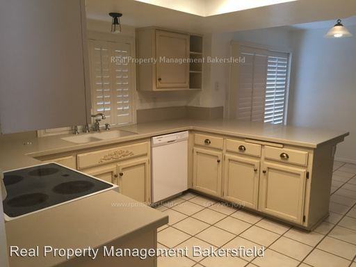 8101 Fawn St - Photo 3 of 18