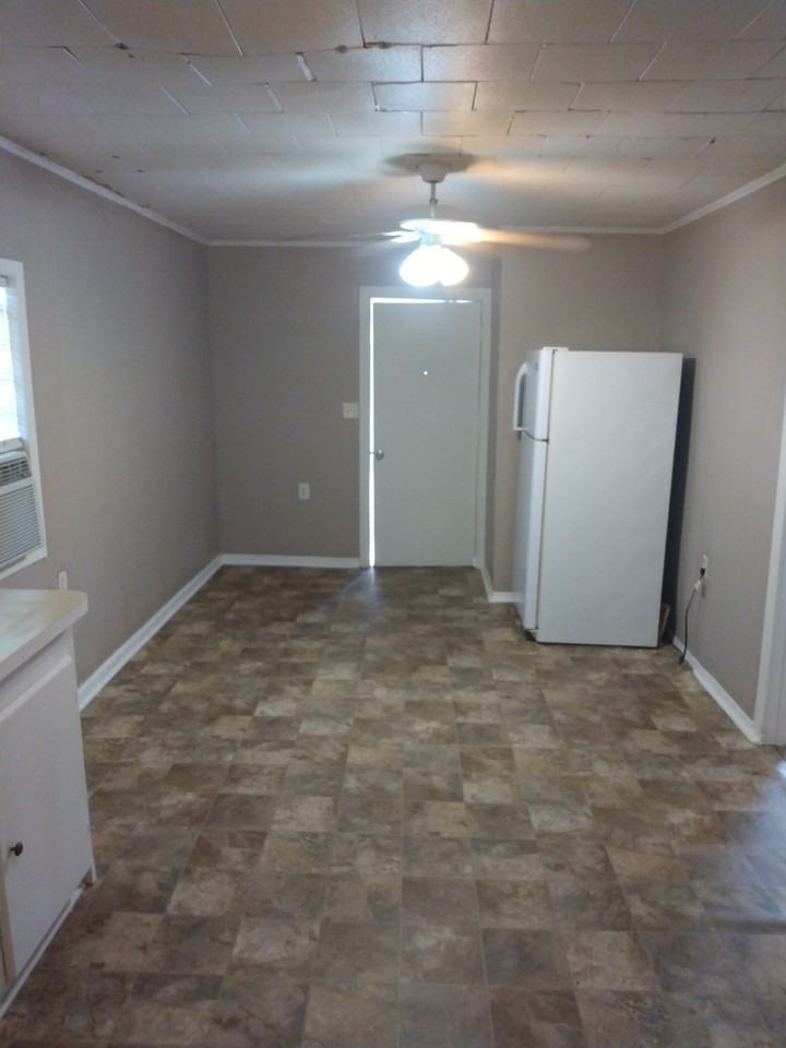 2809 Pearl Ave - Photo 2 of 9