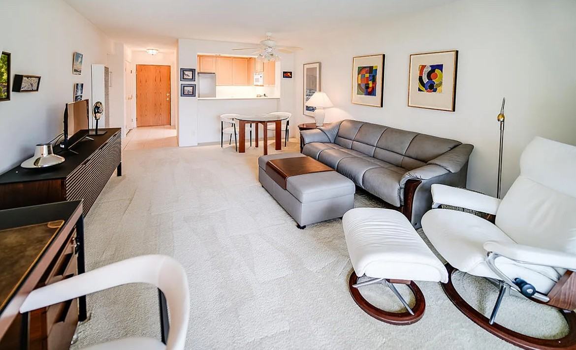 346 Por La Mar Cir - Photo 2 of 7