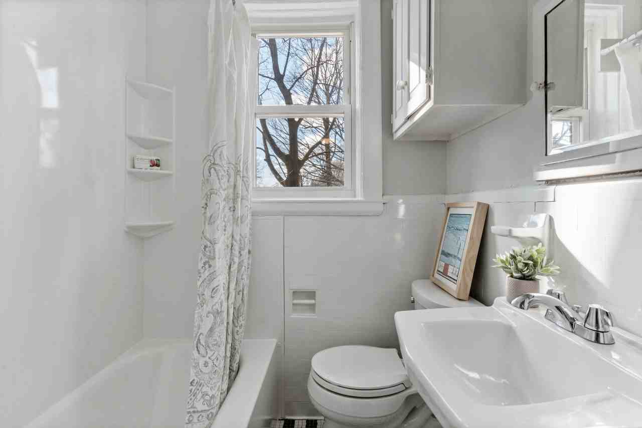 40 Butler Rd #407 - Photo 5 of 8