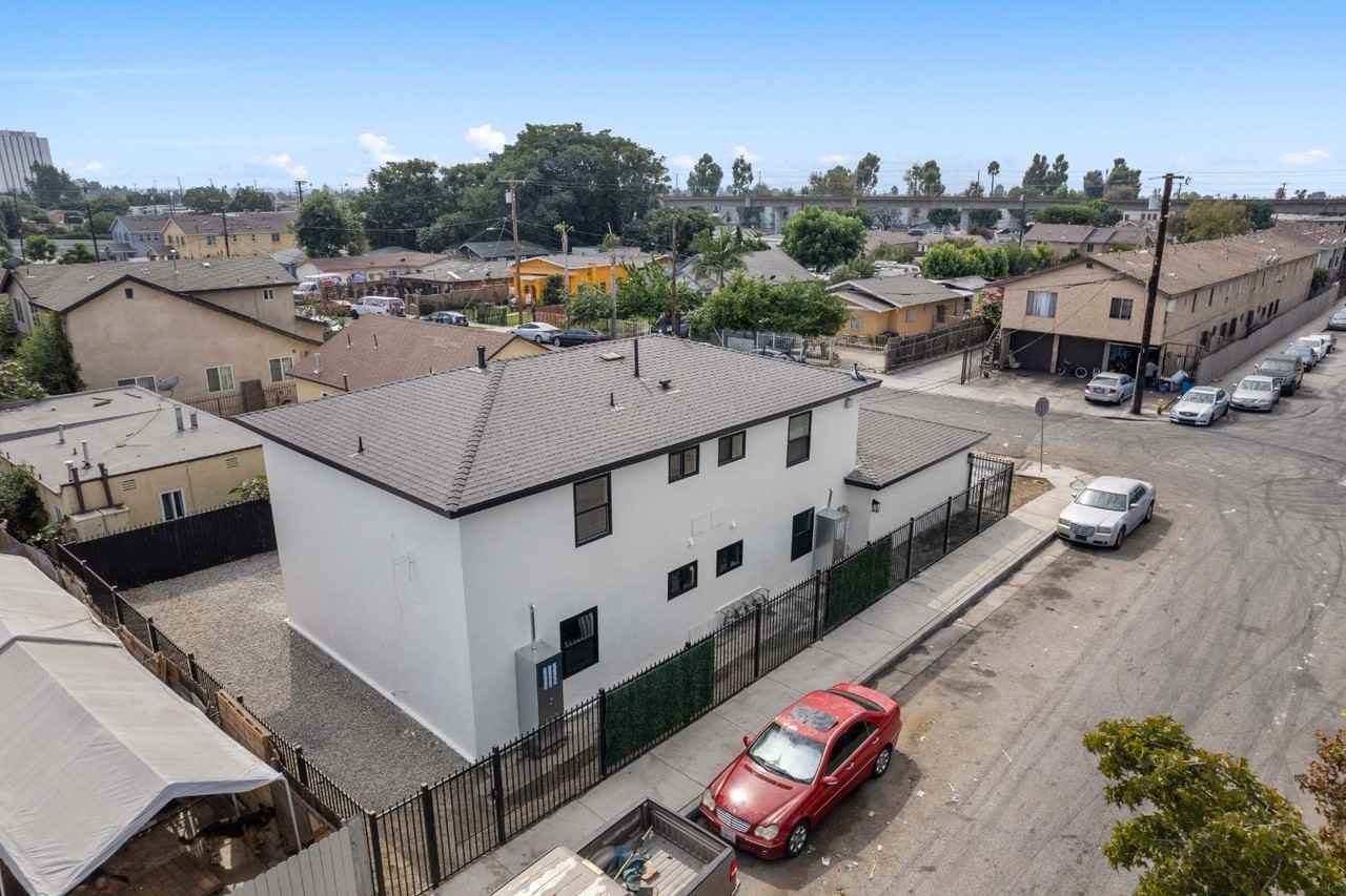 Mulberry Avenue - Photo 3 of 10