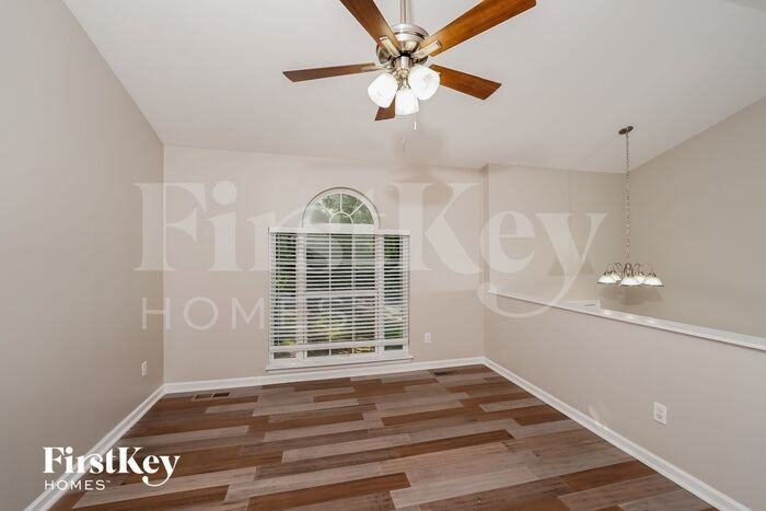 5746 Lazy Acres Trl - Photo 3 of 15