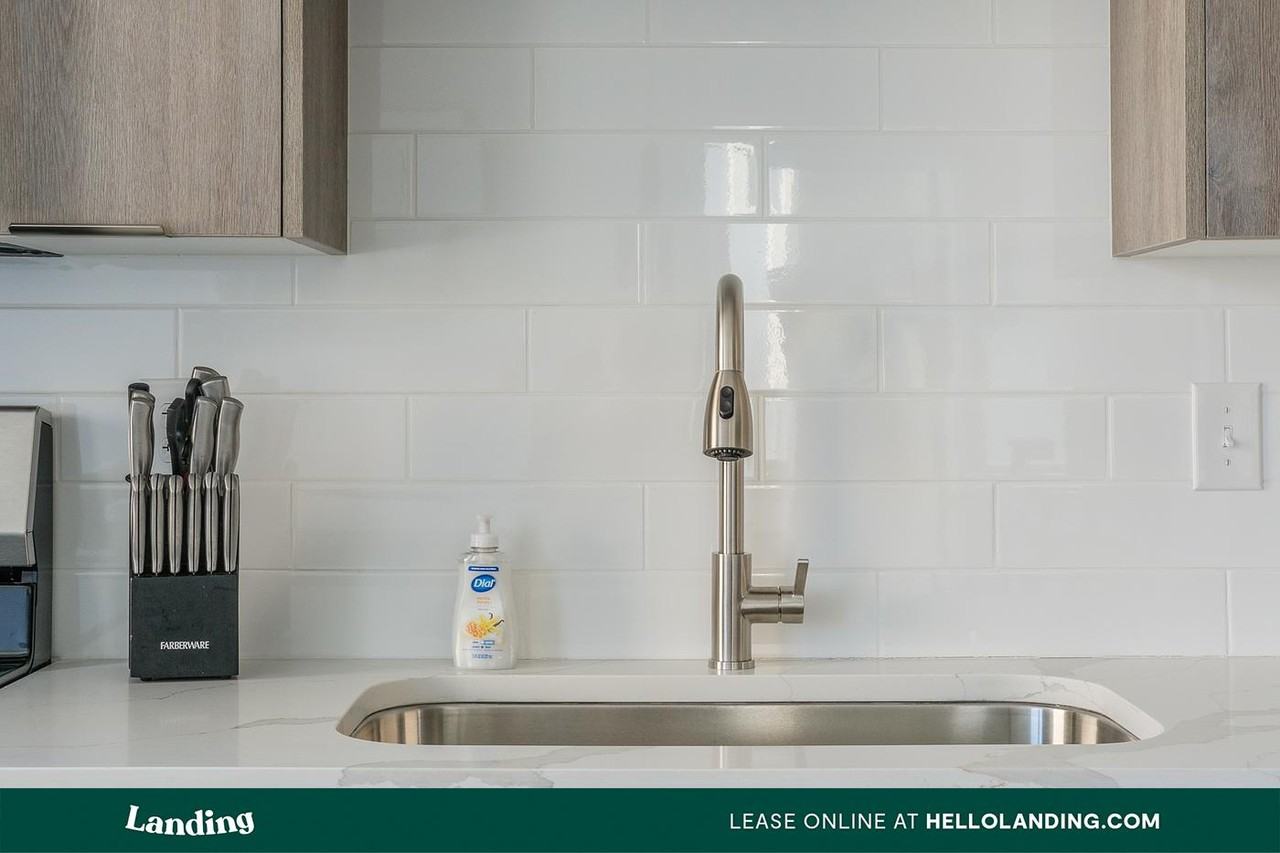 The 600 - Photo 5 of 50