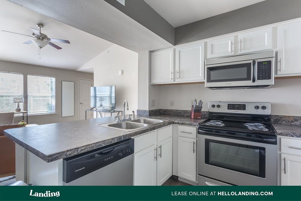 2800 N 23rd St - Photo 6 of 50