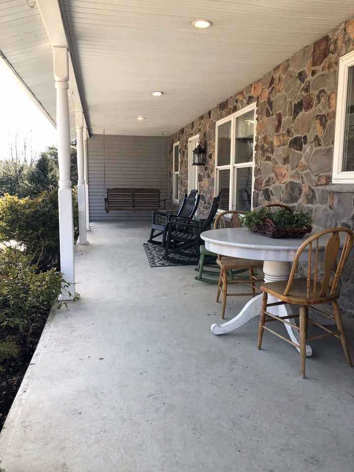 12 Birch Ln - Photo 2 of 16