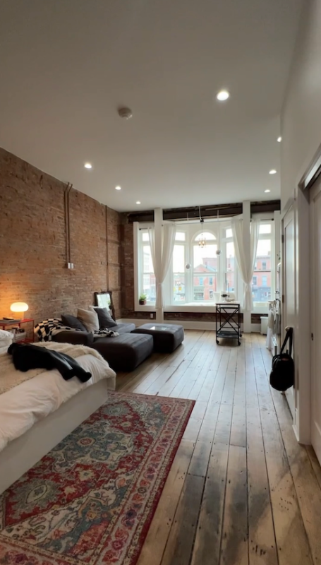 37 Monument Square #C - Photo 7 of 11