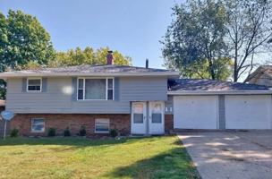 featured image of 3806 N Donna Ln