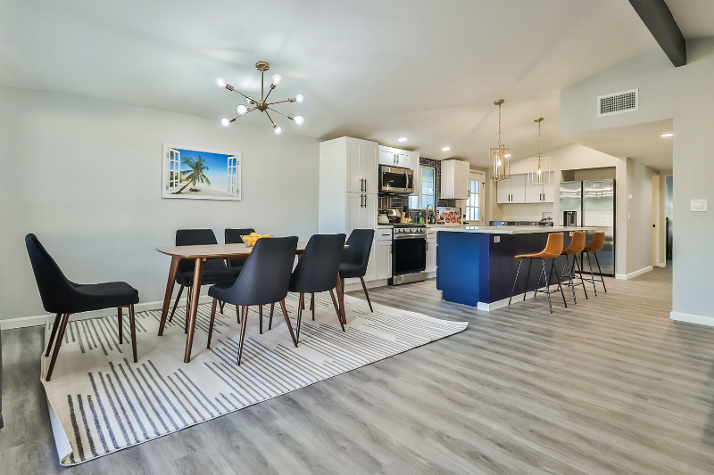 6564 Kelvin Ave - Photo 2 of 30