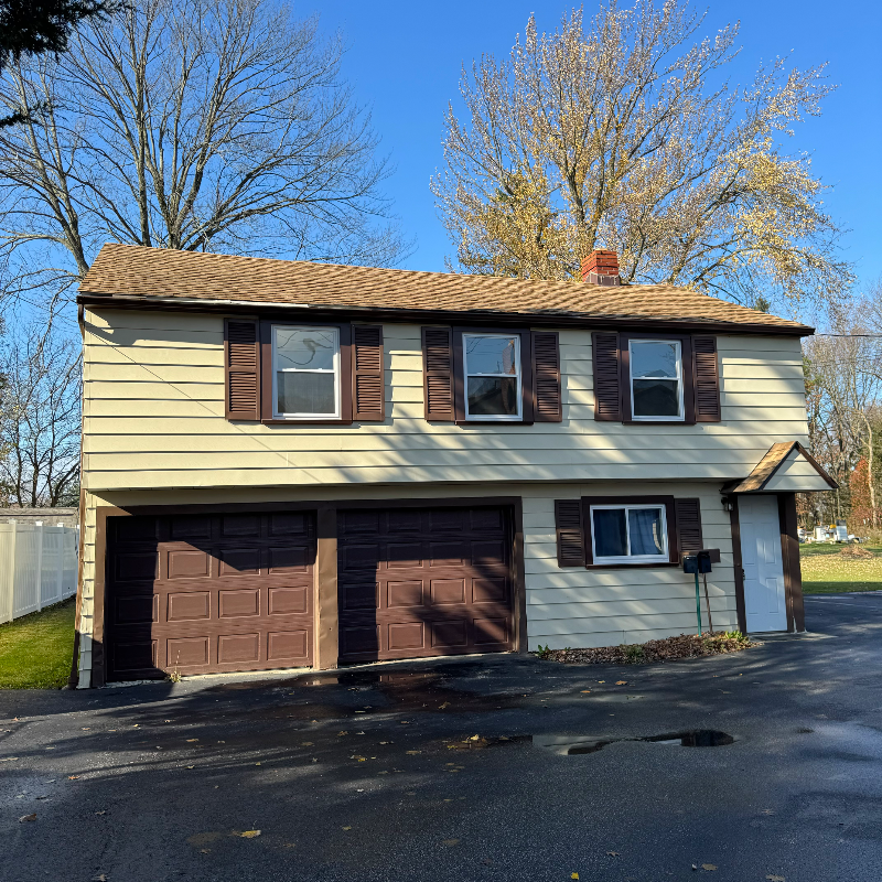 5600 Columbia Rd #RR - Photo 2 of 18