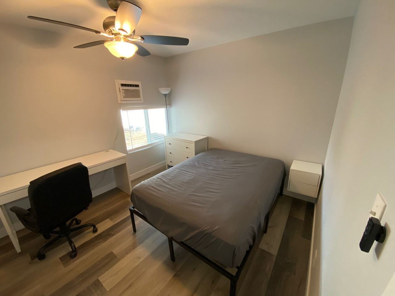 4004 Calle Mirador #6