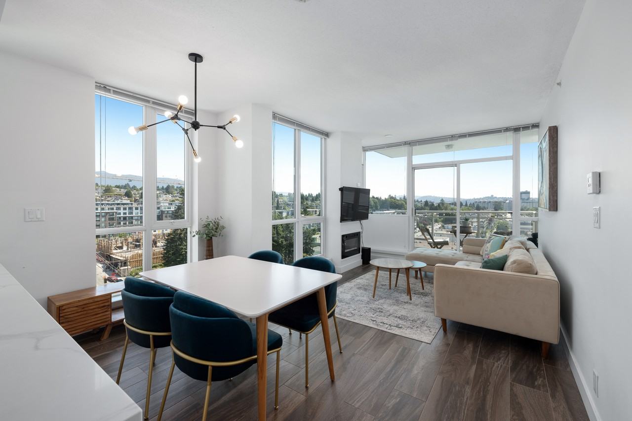 188 Esplanade East - Photo 2 of 14