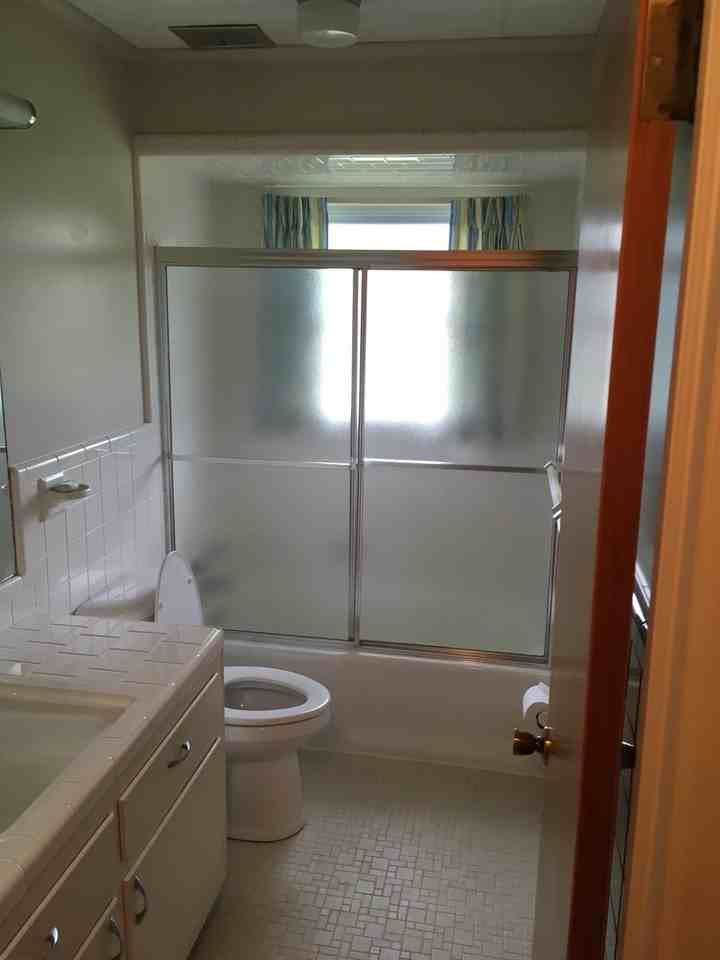 185 Lucerne Ln - Photo 3 of 16