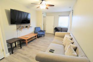 1372 Bradley Dr - Photo 1 of 1