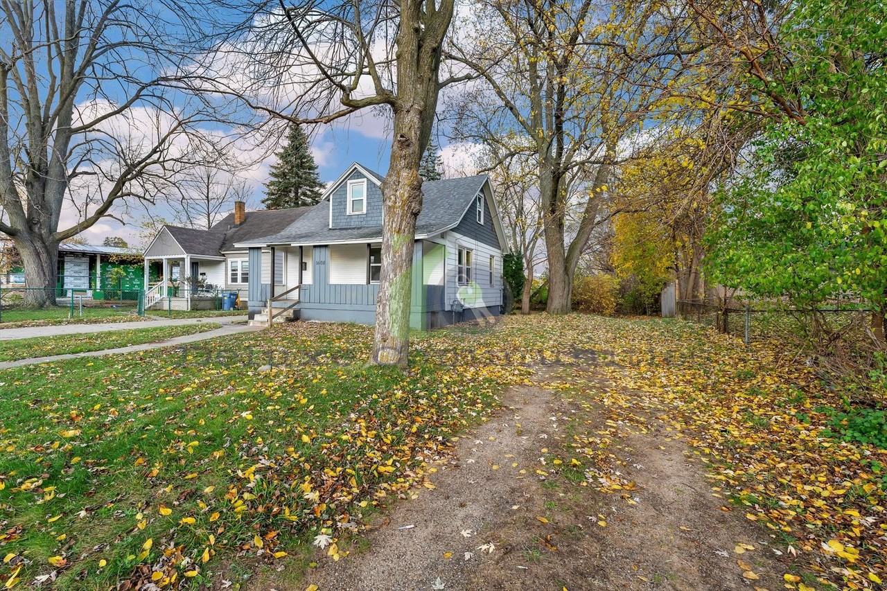 1608 Blaine Ave Se - Photo 4 of 28