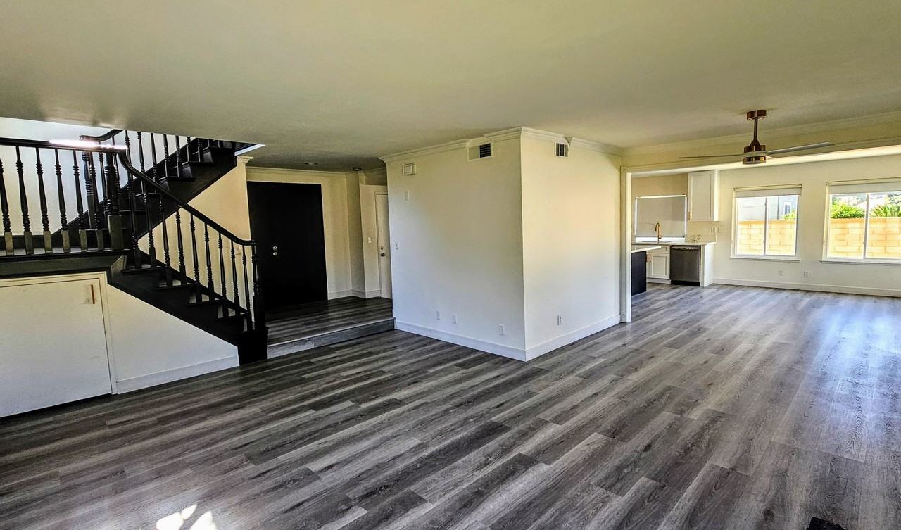 1511 Middleton Rd - Photo 2 of 21