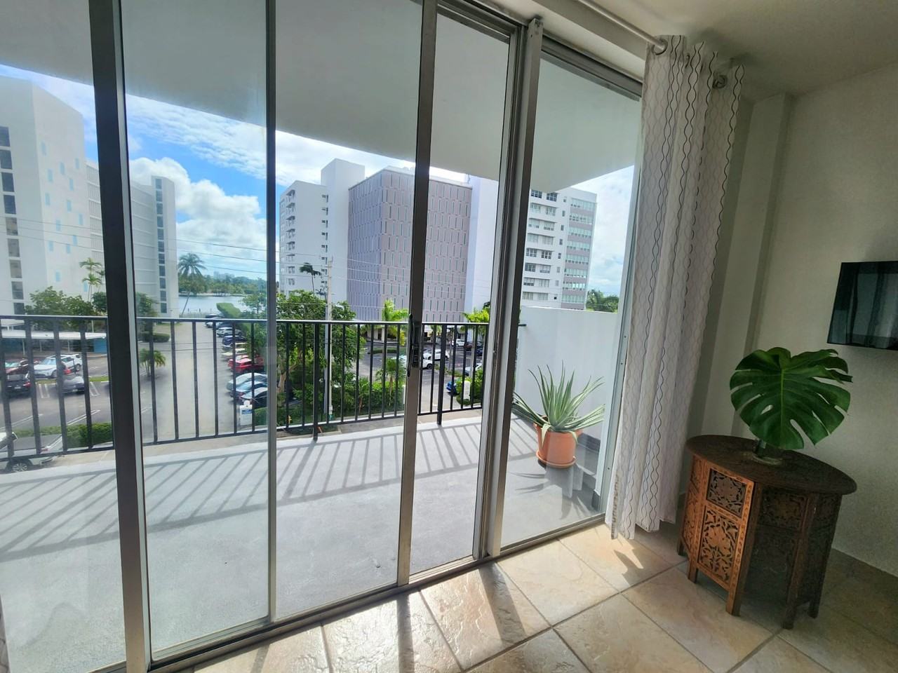 1001 91st St #412 - Photo 5 of 16