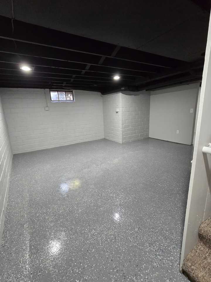 1016 W 5th St S #NA - Photo 7 of 11