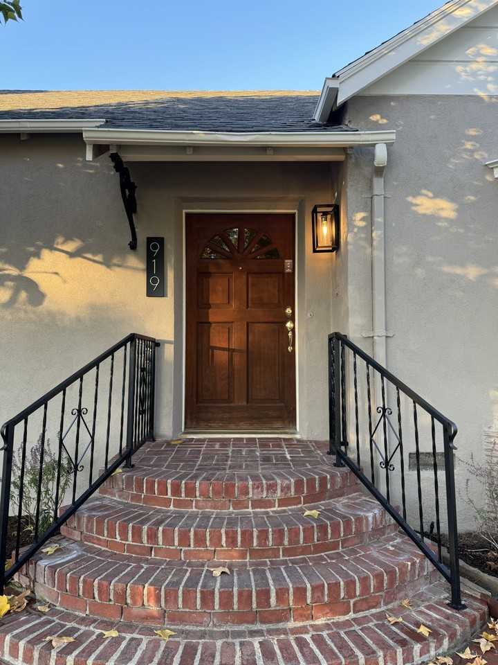 919 Palm Dr #NA - Photo 2 of 21