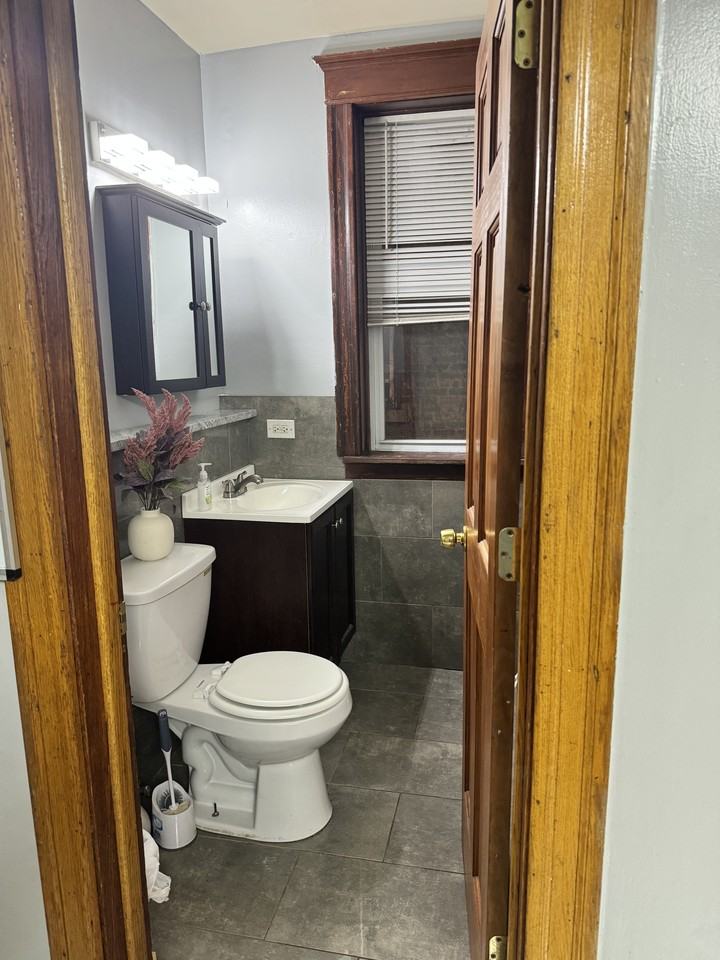 6200 S Campbell Ave #NA - Photo 3 of 15