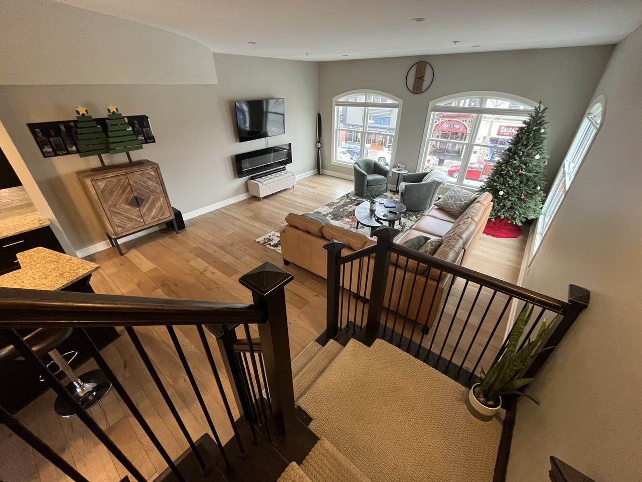 123 N Walnut St #123 - Photo 3 of 10